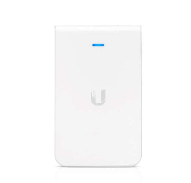 Ubiquiti UniFi IW-HD Dual-band, 802.11ac Wave 2 access point with a 2+ Gbps aggregate throughput rate, 4 Port Switch, 1x PoE Output