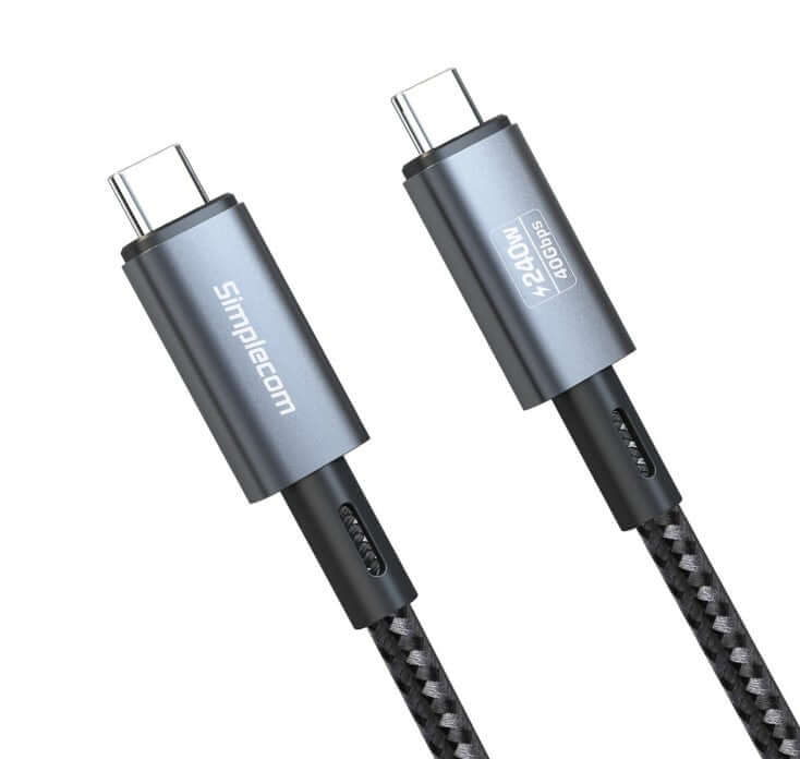 Simplecom CA615 USB-C to USB-C cable features 240W power support and 40Gbps data transfer, ideal for high-speed connections.