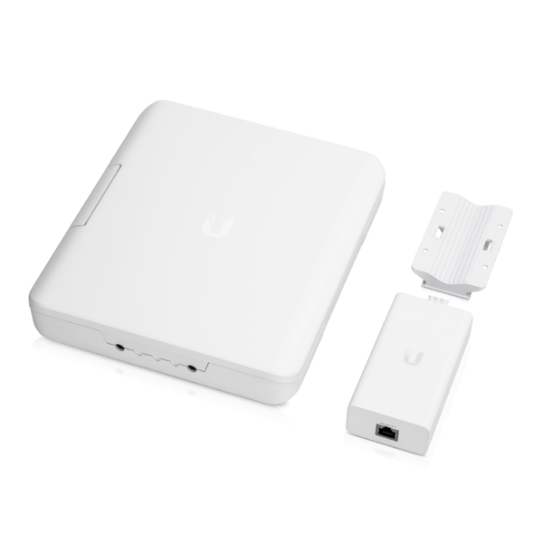 Ubiquiti UniFi Switch Flex Utility Outdoor Weatherproof Enclosure for Switch Flex Max PoE 46W, 2Yr Warr