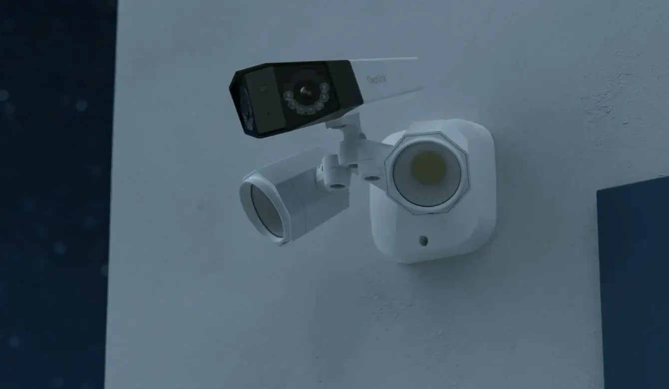 Reolink Duo Floodlight PoE 4K 180° Dual-Lens PoE Floodlight Camera