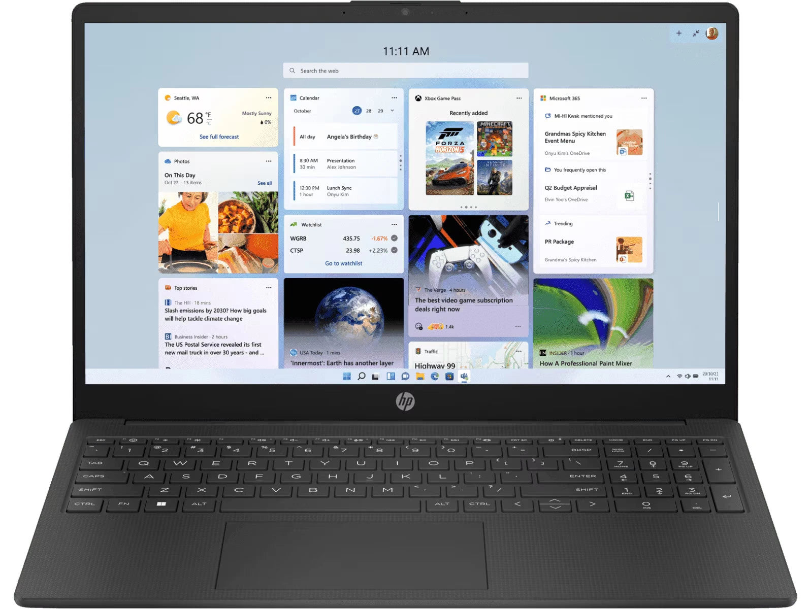 HP Laptop 15.6" FHD Intel i7-1355U 16GB 256GB SSD Iris X Graphics
