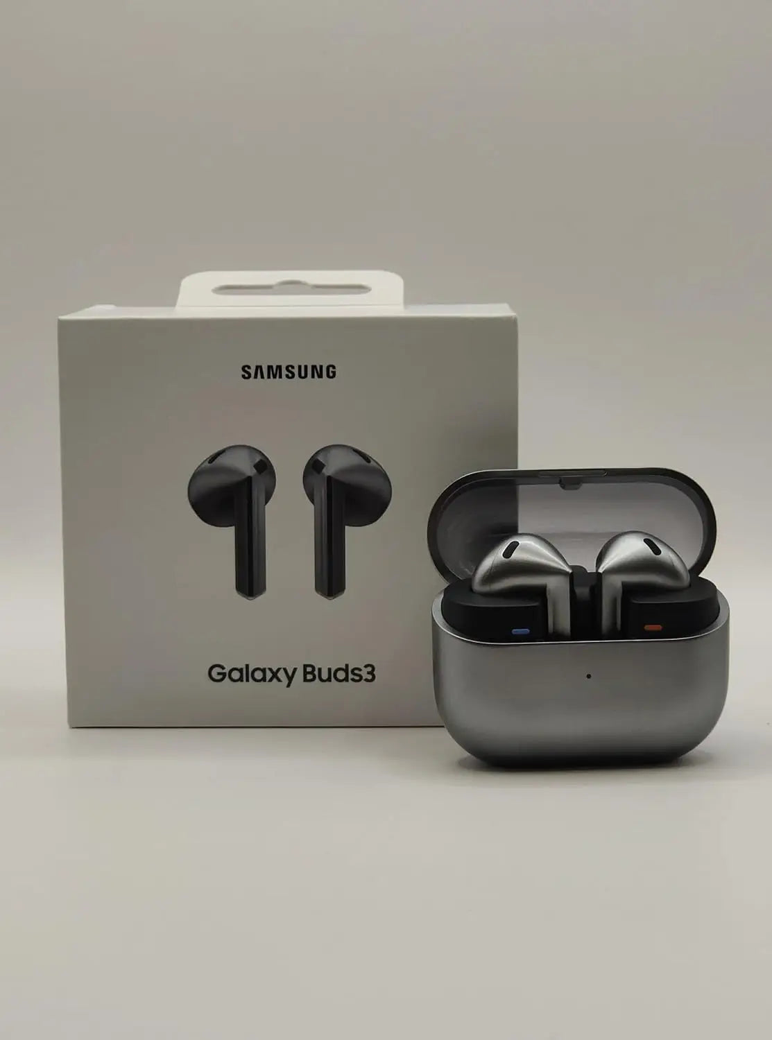 Samsung Galaxy Buds3 SM-R530 Silver Bluetooth Headphones Wireless in-Ear Microphone