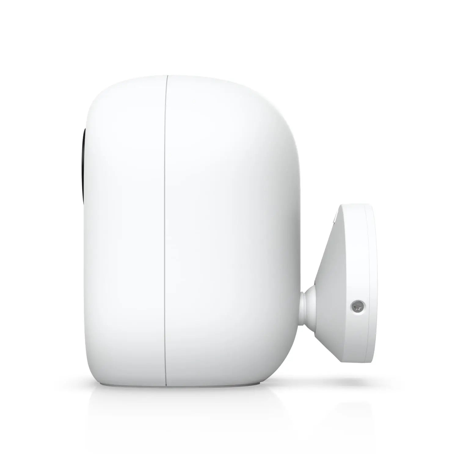 Ubiquiti G6 Instant White Plug-and-play 4K WiFi-connected Camera With A 1/1.8’’ 8MP Image Sensor Multi-TOPs AI Engine