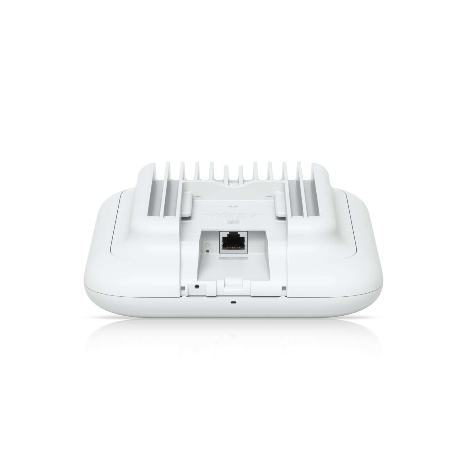 Ubiquiti U7 Outdoor 2Yr Warr 4 Spatial Streams 465 m² Coverage 200+ Devices PoE+ Power 2.5 GbE Uplink Versatile Wall&